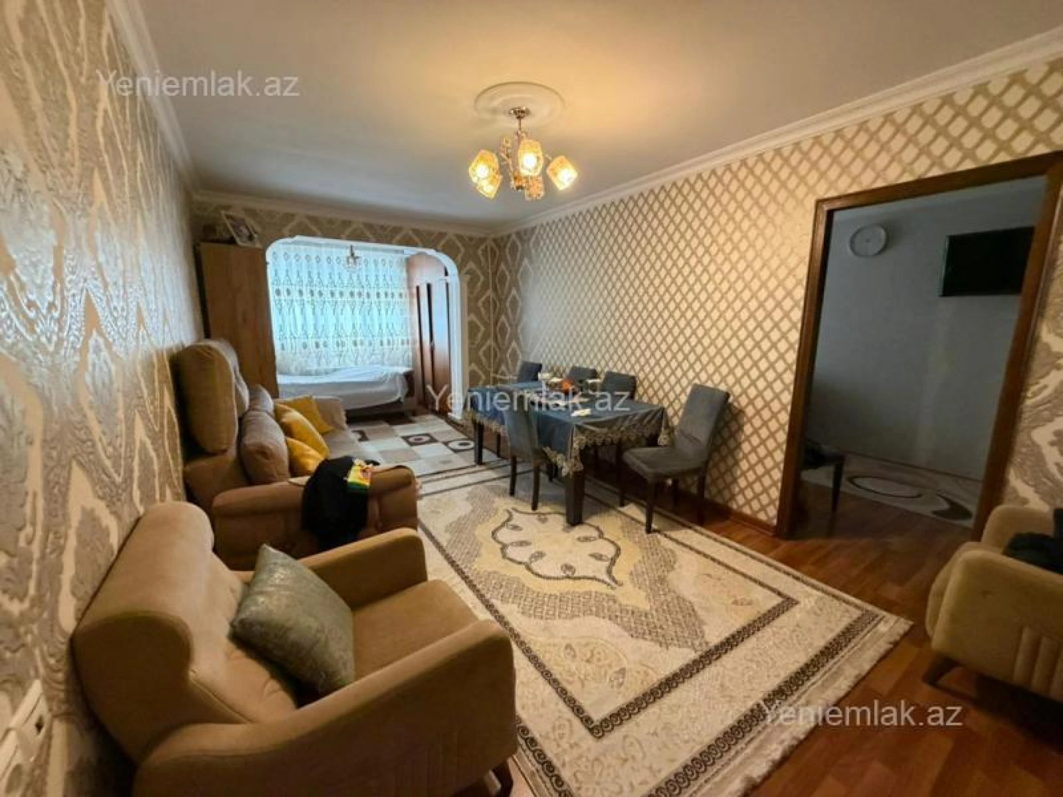 Satılır 2 otaqlı köhnə tikili 55 m²