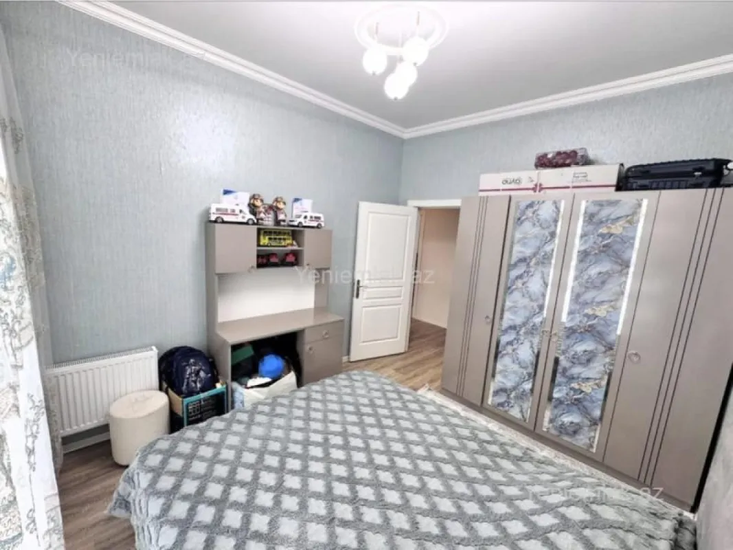 Satılır 3 otaqlı yeni tikili 75 m²