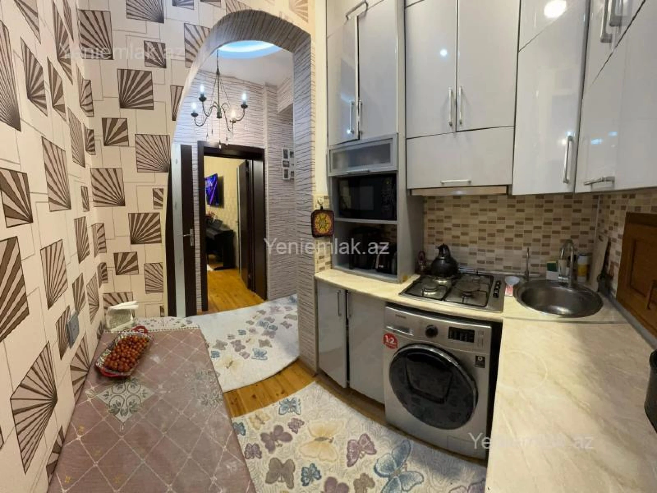 Satılır 2 otaqlı yeni tikili 80 m²