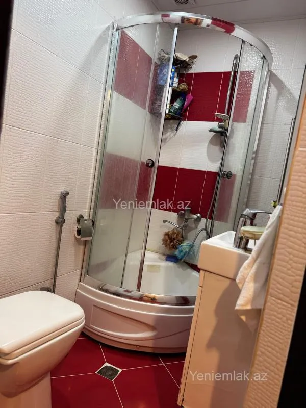 Satılır 2 otaqlı yeni tikili 80 m²