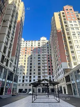 Satılır 3 otaqlı yeni tikili 137.2 m²