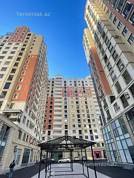 Satılır 3 otaqlı yeni tikili 137.2 m²