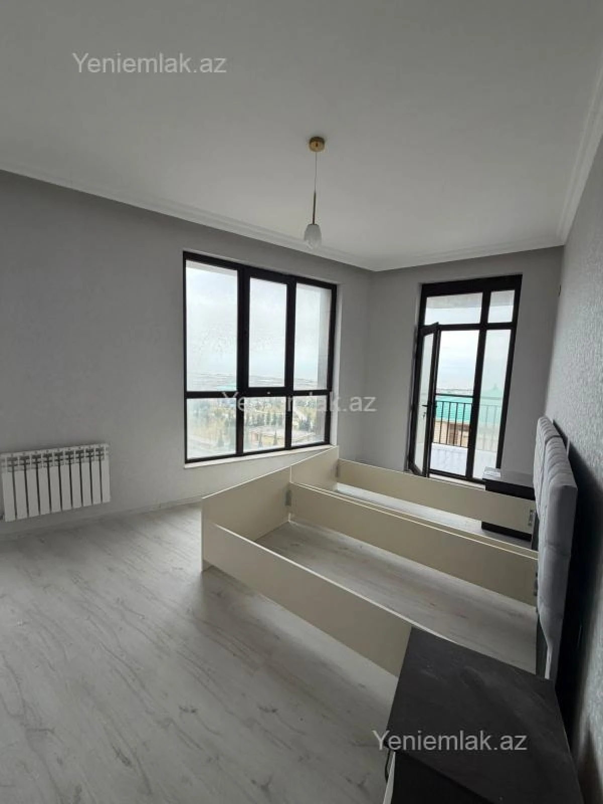 Satılır 3 otaqlı yeni tikili 133.38 m²