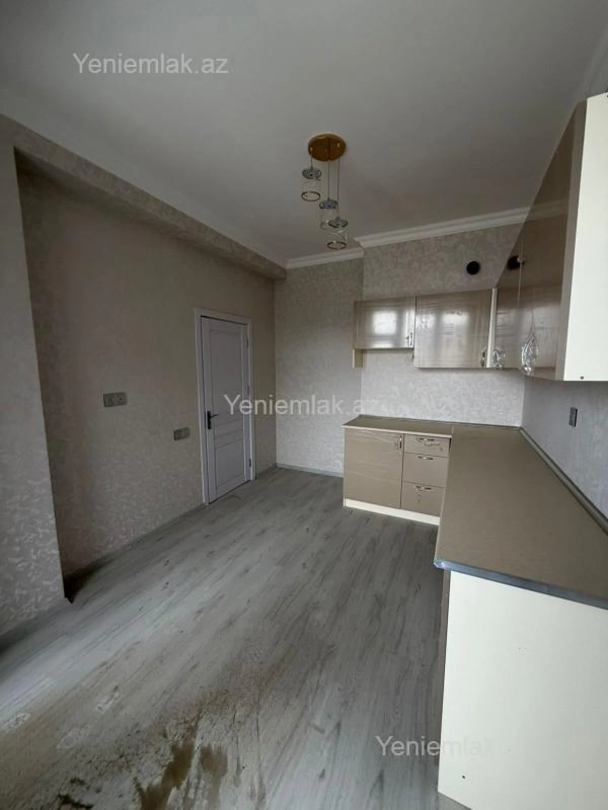 Satılır 3 otaqlı yeni tikili 133.38 m²