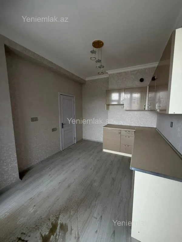 Satılır 3 otaqlı yeni tikili 133.38 m²