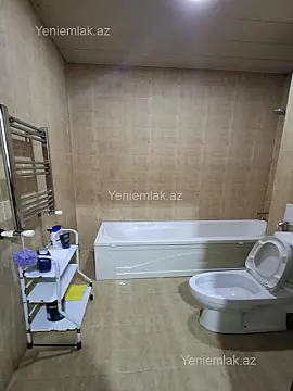 Satılır 3 otaqlı yeni tikili 70 m²