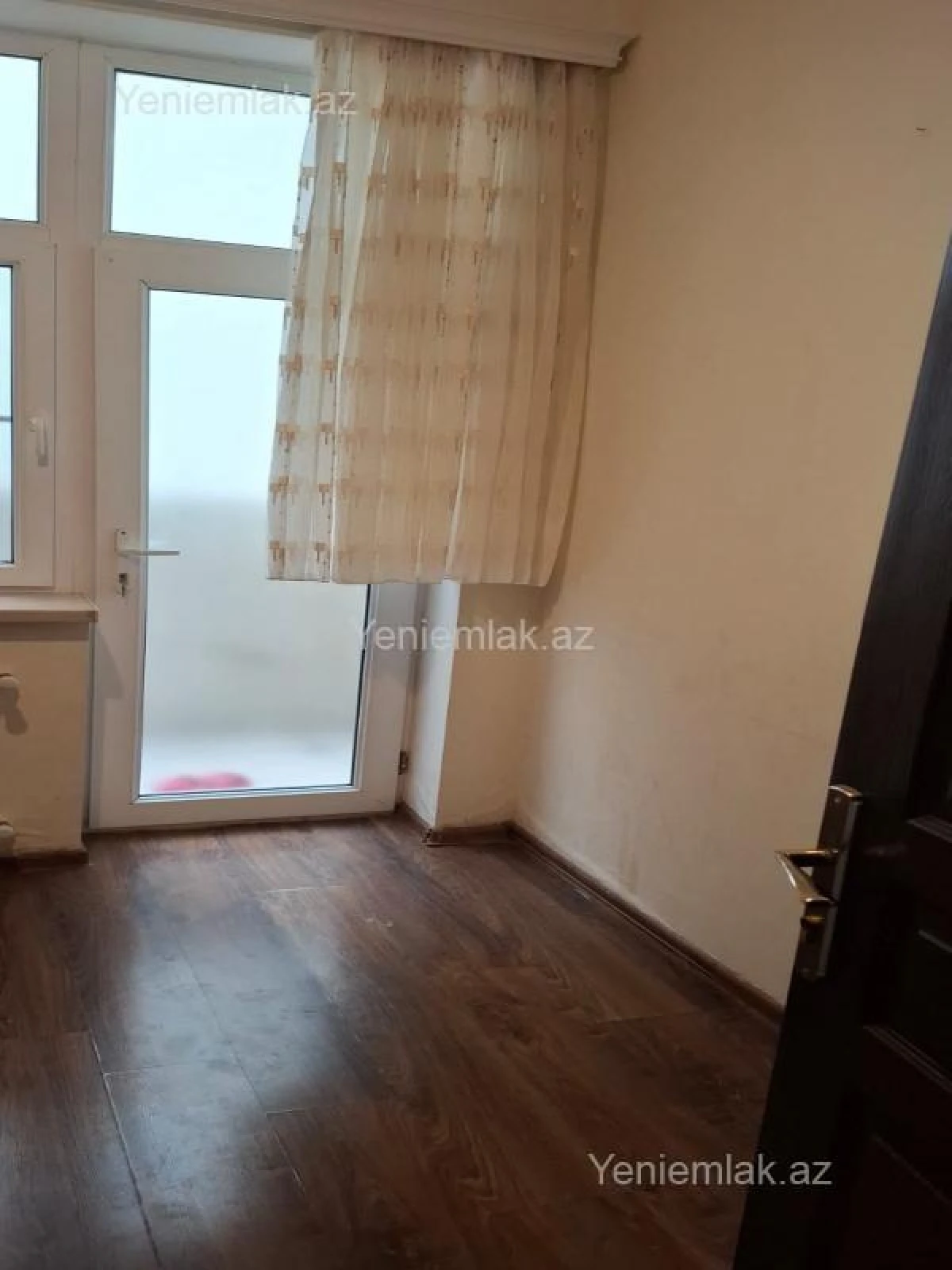 Satılır 3 otaqlı yeni tikili 70 m²