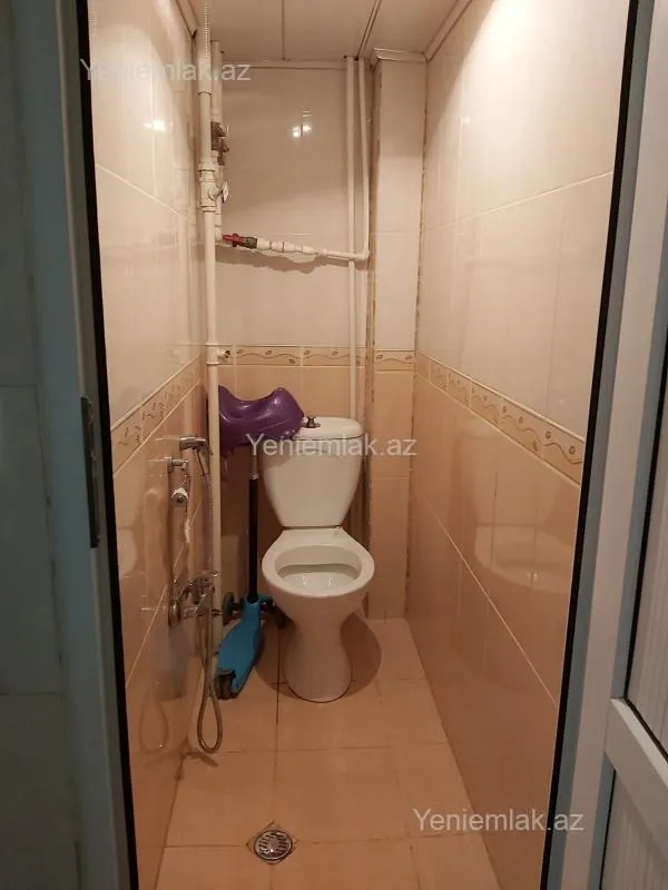 Satılır 3 otaqlı köhnə tikili 85 m²
