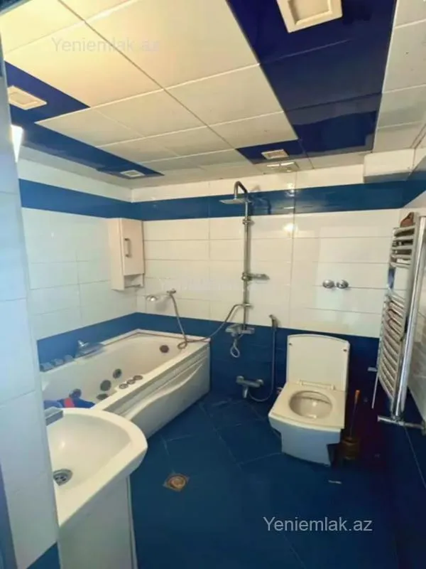 Satılır 1 otaqlı köhnə tikili 40 m²