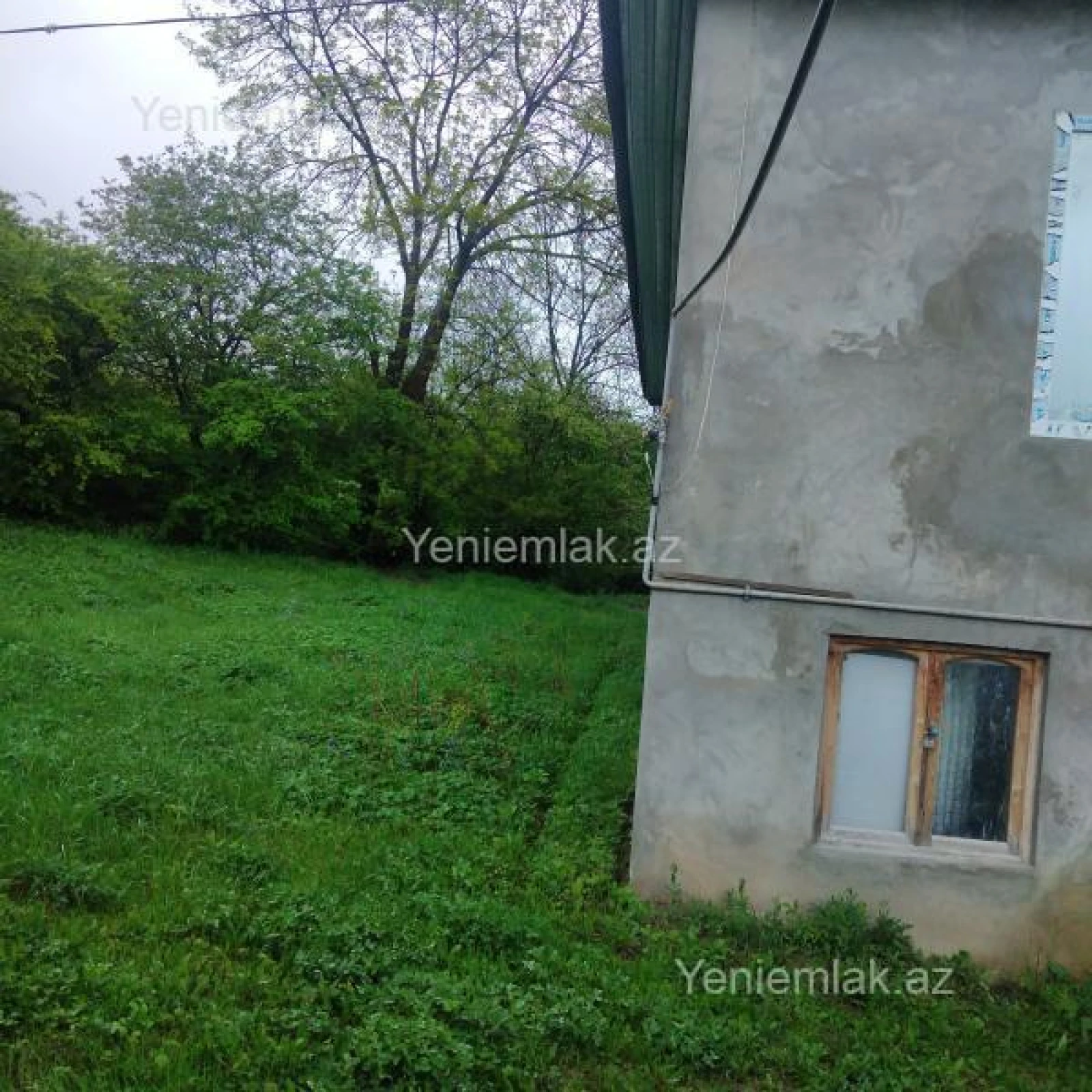 Satılır 6 otaqlı həyət evi 200 m²