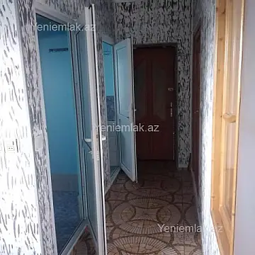 Satılır 6 otaqlı həyət evi 200 m²
