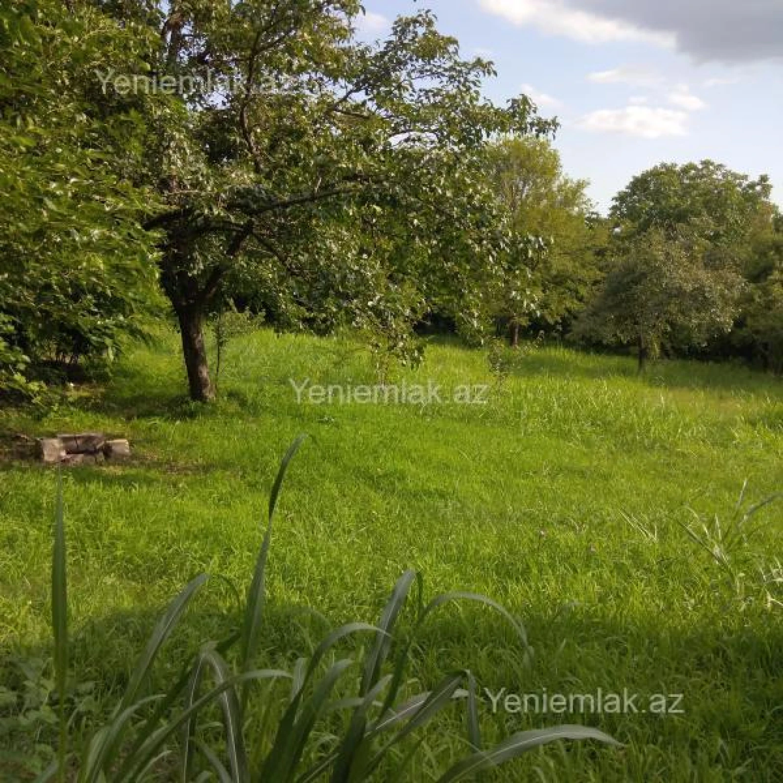 Satılır 6 otaqlı həyət evi 200 m²