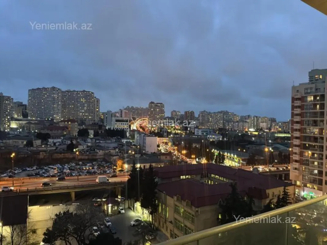 Satılır 3 otaqlı yeni tikili 110 m²