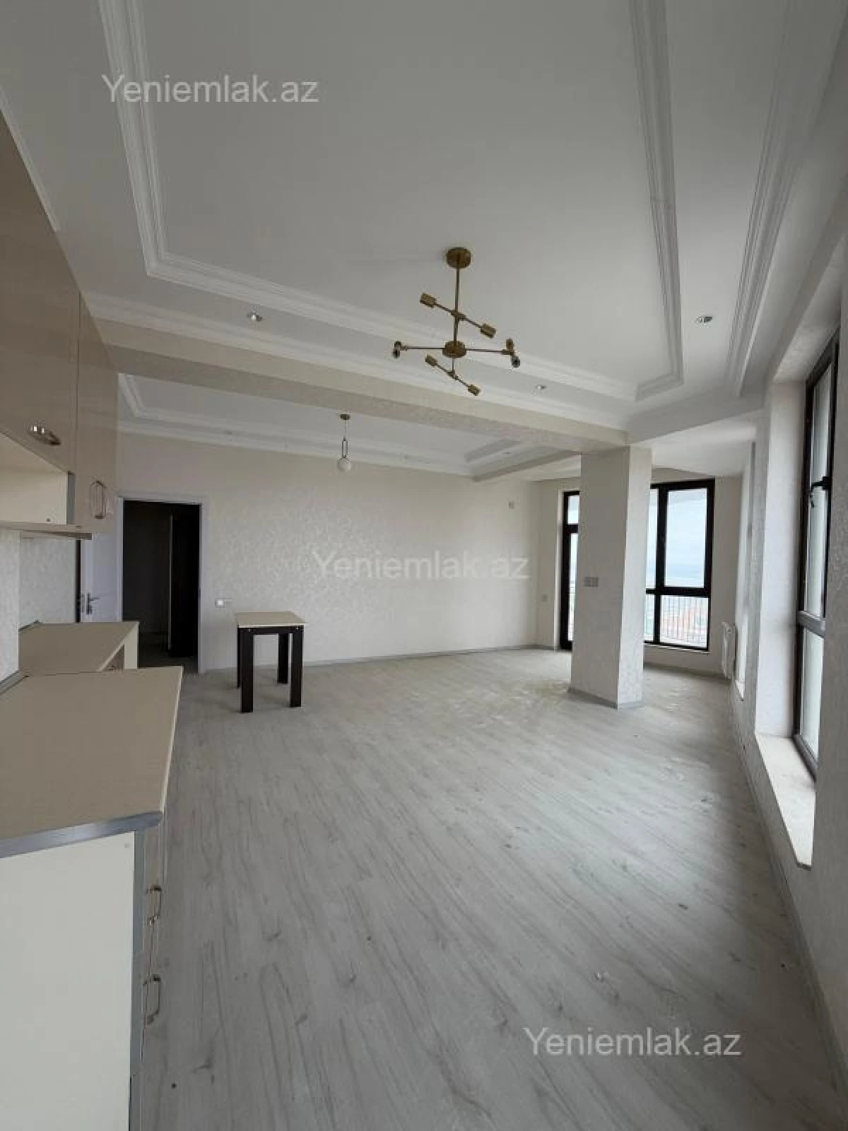 Satılır 2 otaqlı yeni tikili 83.72 m²