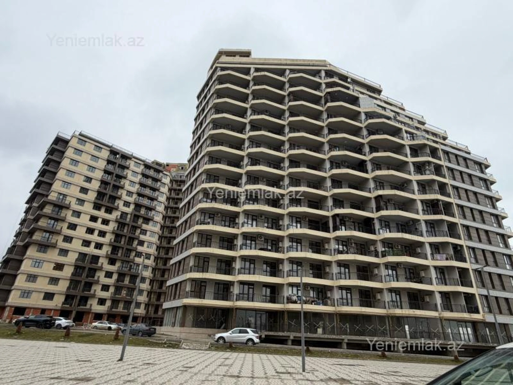 Satılır 2 otaqlı yeni tikili 83.72 m²