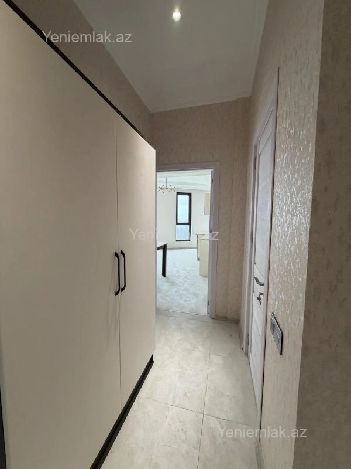 Satılır 2 otaqlı yeni tikili 83.72 m²