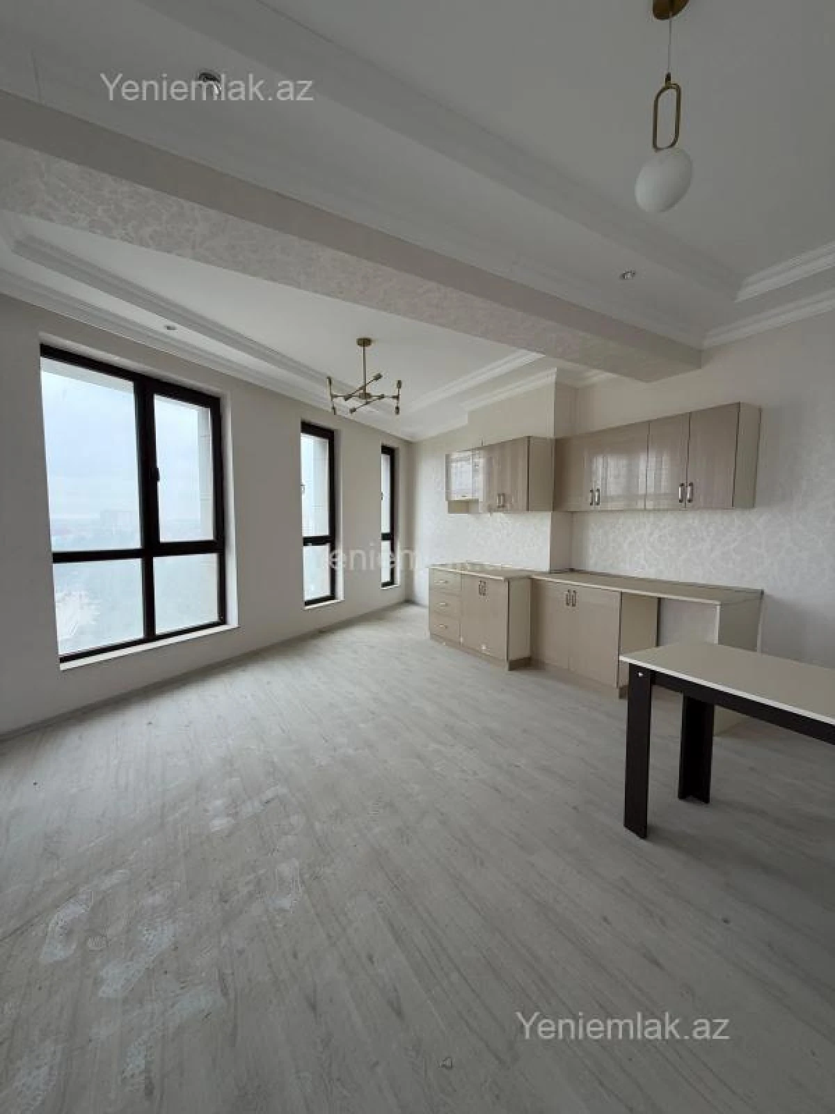 Satılır 2 otaqlı yeni tikili 83.72 m²