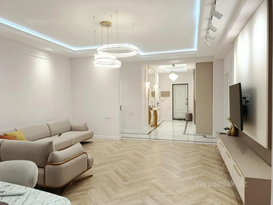 Satılır 2 otaqlı yeni tikili 107.7 m²