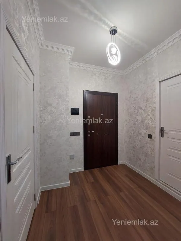 Satılır 2 otaqlı yeni tikili 50 m²