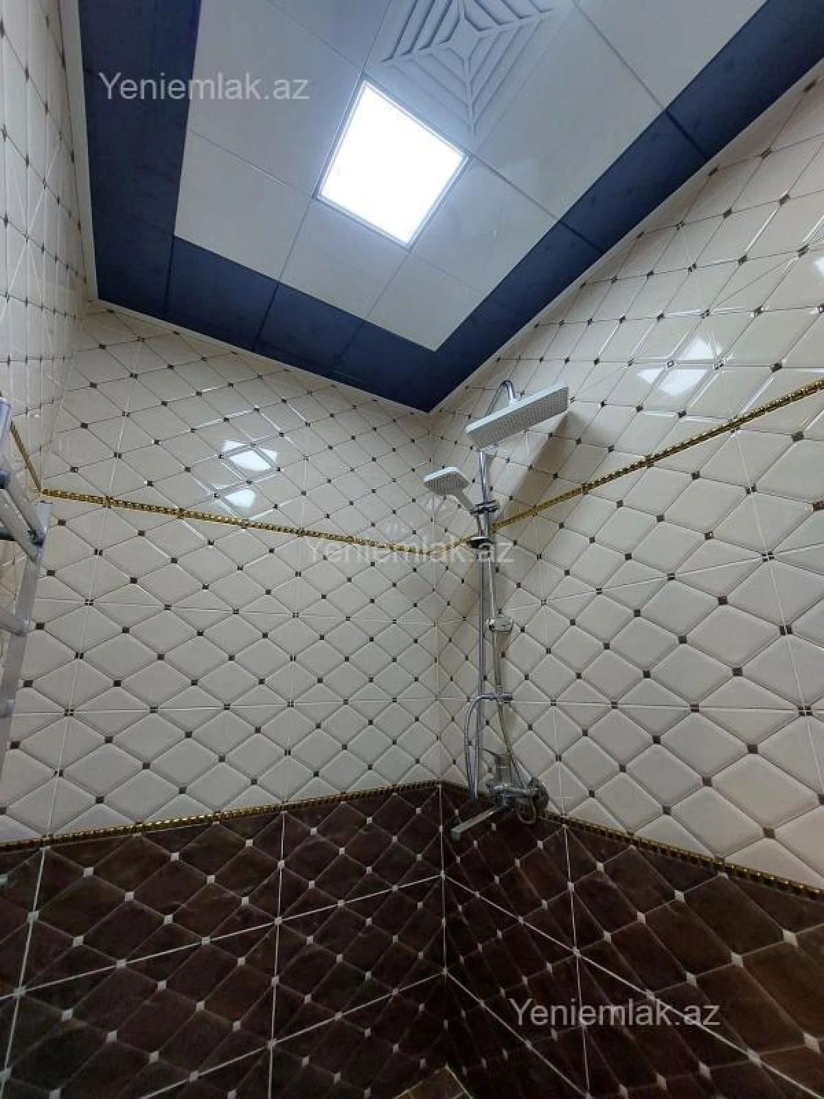 Satılır 2 otaqlı yeni tikili 50 m²