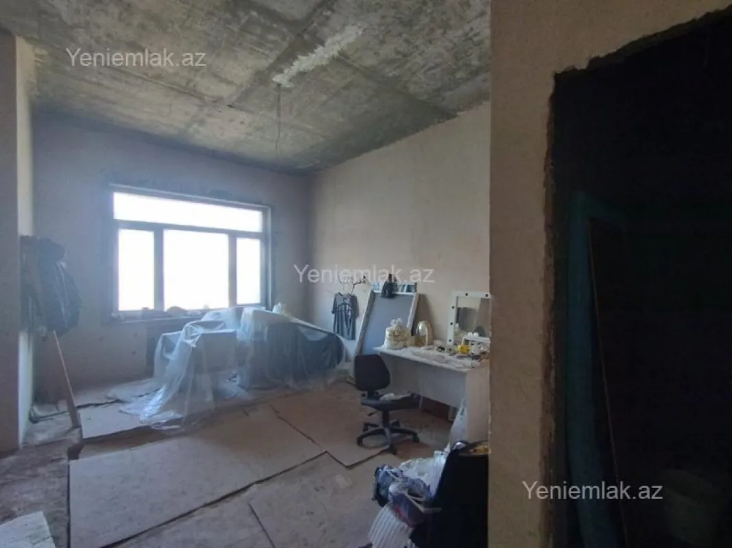 Satılır 4 otaqlı yeni tikili 207 m²