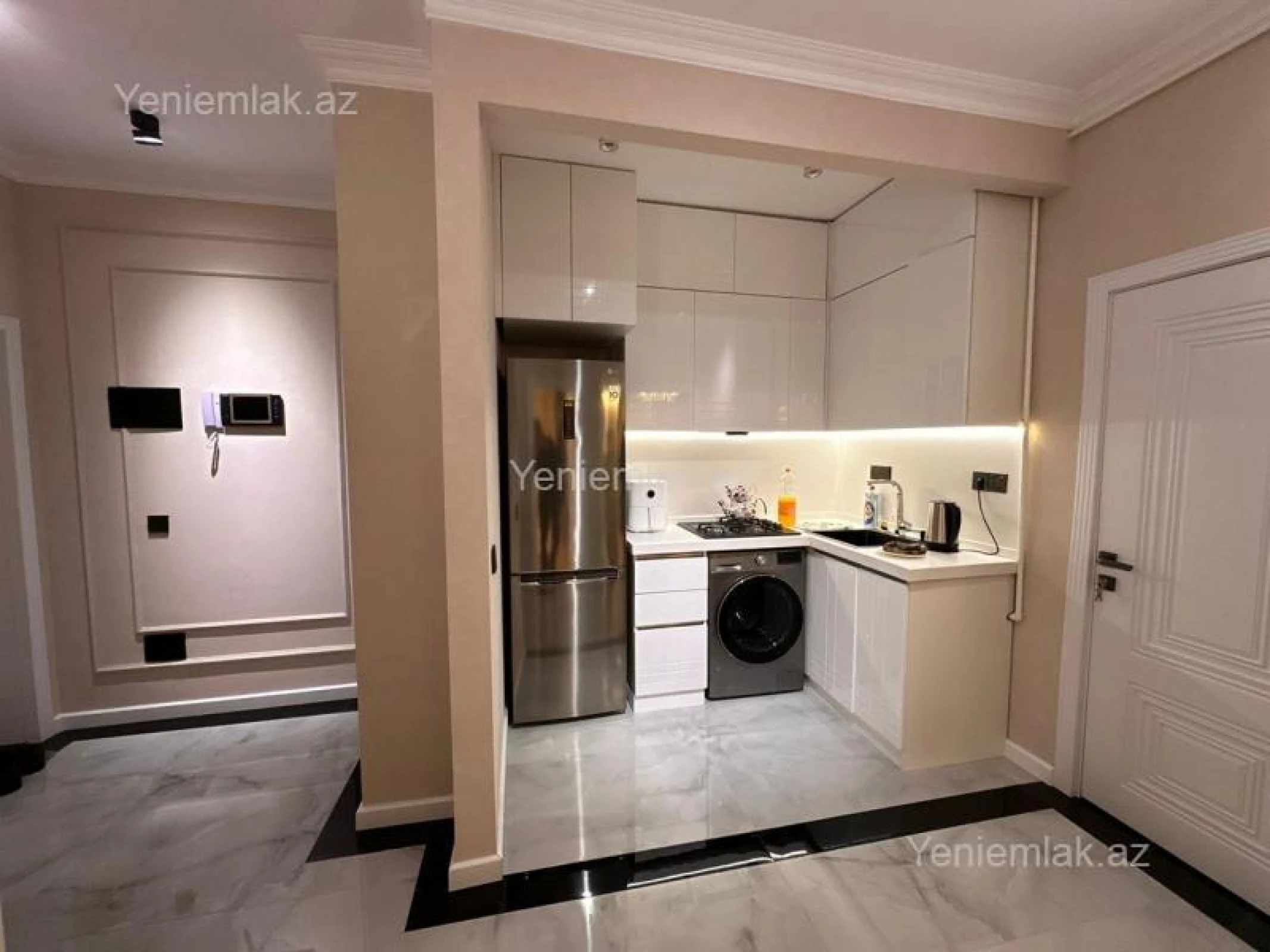 Satılır 2 otaqlı yeni tikili 62 m²