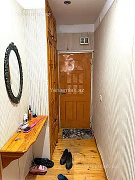Satılır 2 otaqlı köhnə tikili 60 m²