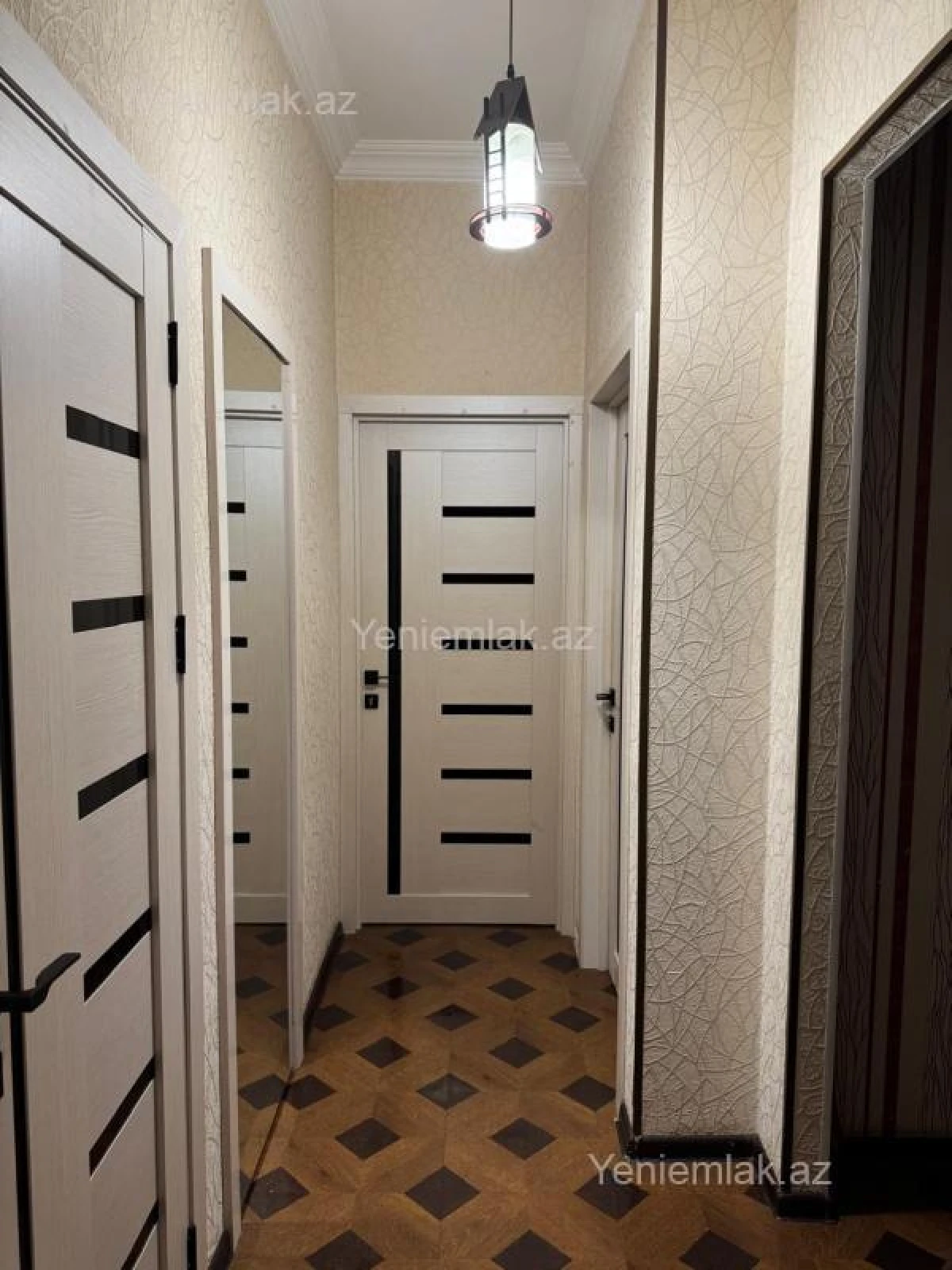 Satılır 2 otaqlı yeni tikili 60 m²