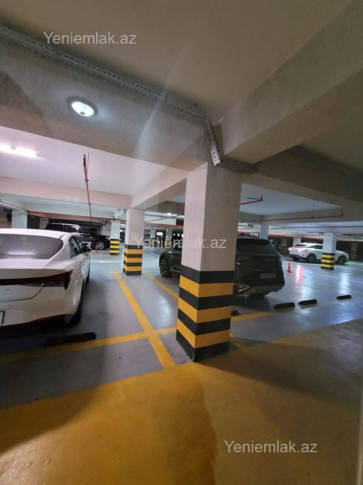 Satılır 3 otaqlı yeni tikili 100 m²