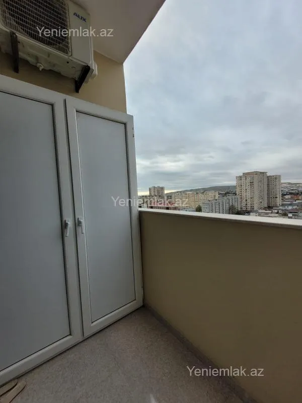 Satılır 3 otaqlı yeni tikili 100 m²