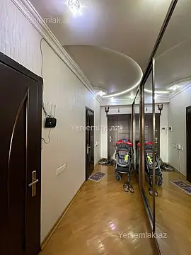 Satılır 3 otaqlı yeni tikili 100 m²