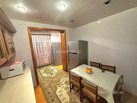 Satılır 3 otaqlı köhnə tikili 85 m²