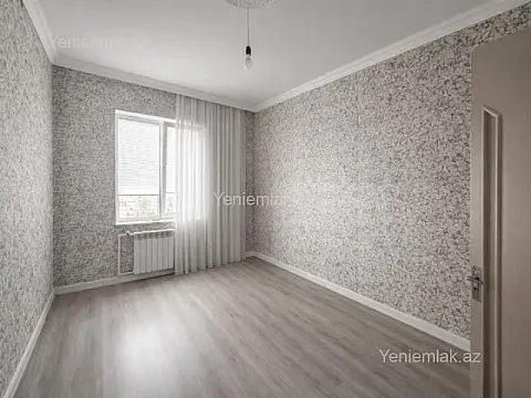 Satılır 3 otaqlı köhnə tikili 80 m²