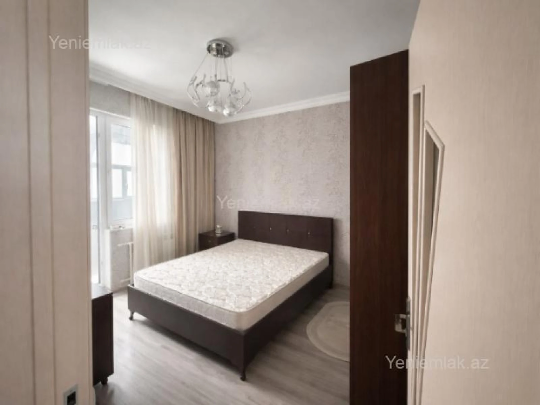 Satılır 3 otaqlı köhnə tikili 80 m²