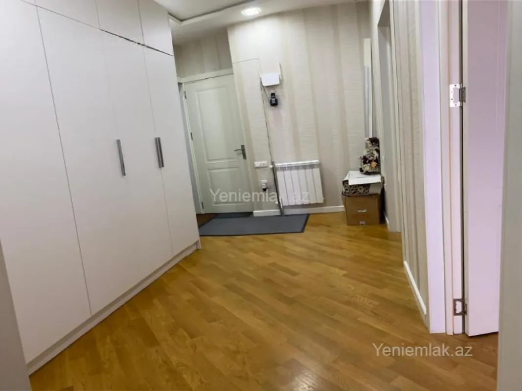 Satılır 3 otaqlı köhnə tikili 65 m²