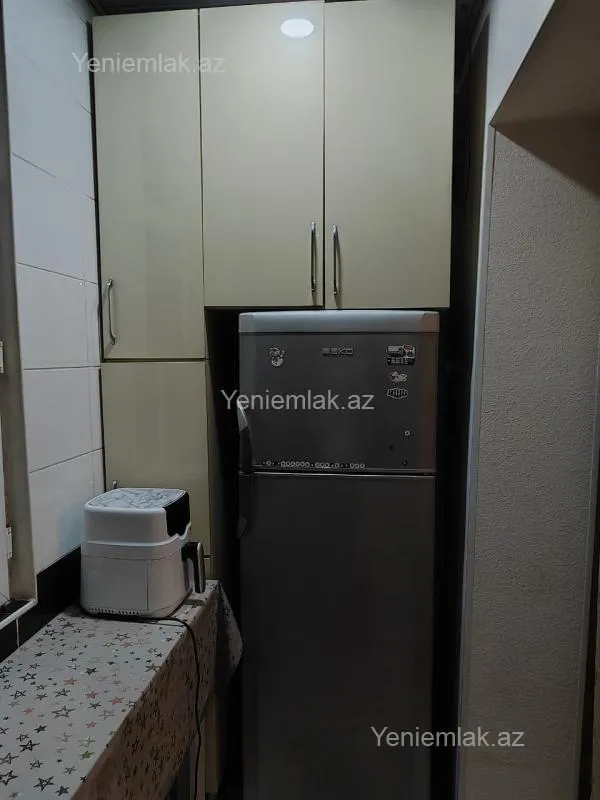 Satılır 2 otaqlı köhnə tikili 45 m²