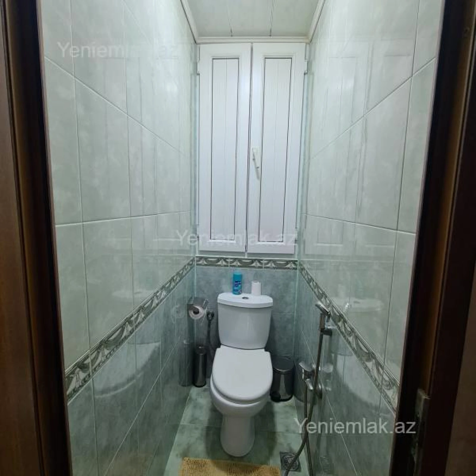 Satılır 4 otaqlı köhnə tikili 105 m²