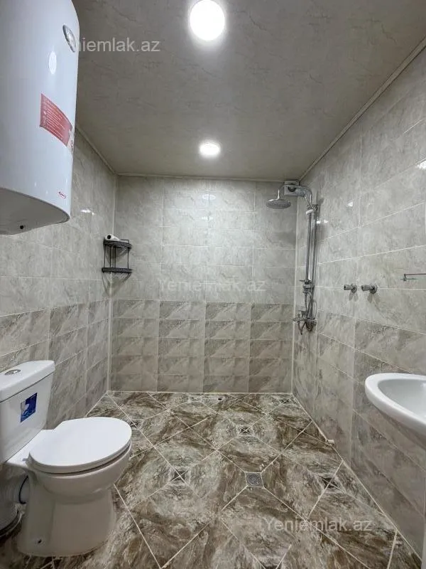 Satılır 3 otaqlı yeni tikili 82 m²