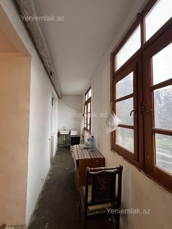 Satılır 2 otaqlı köhnə tikili 40 m²