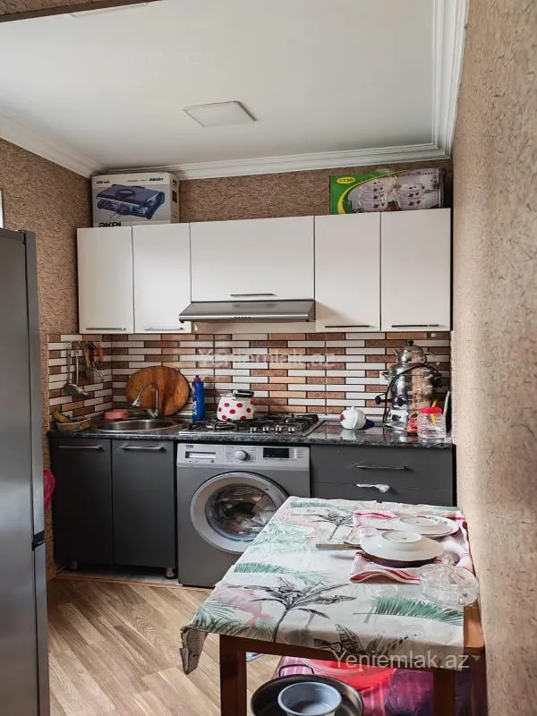 Satılır 2 otaqlı həyət evi 60 m²