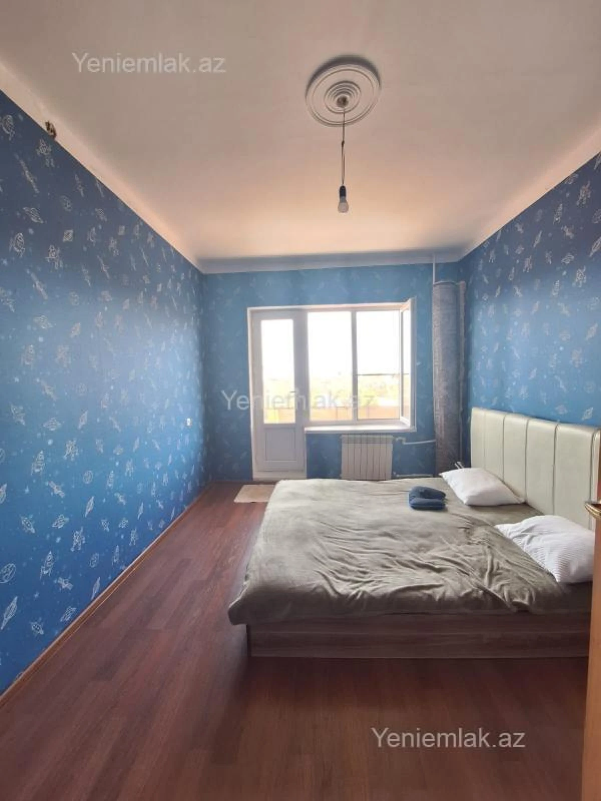 Satılır 5 otaqlı köhnə tikili 120 m²