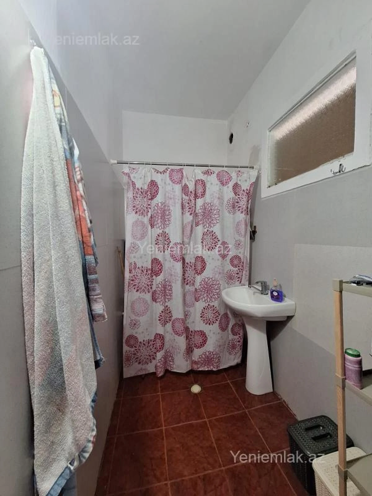 Satılır 5 otaqlı köhnə tikili 120 m²