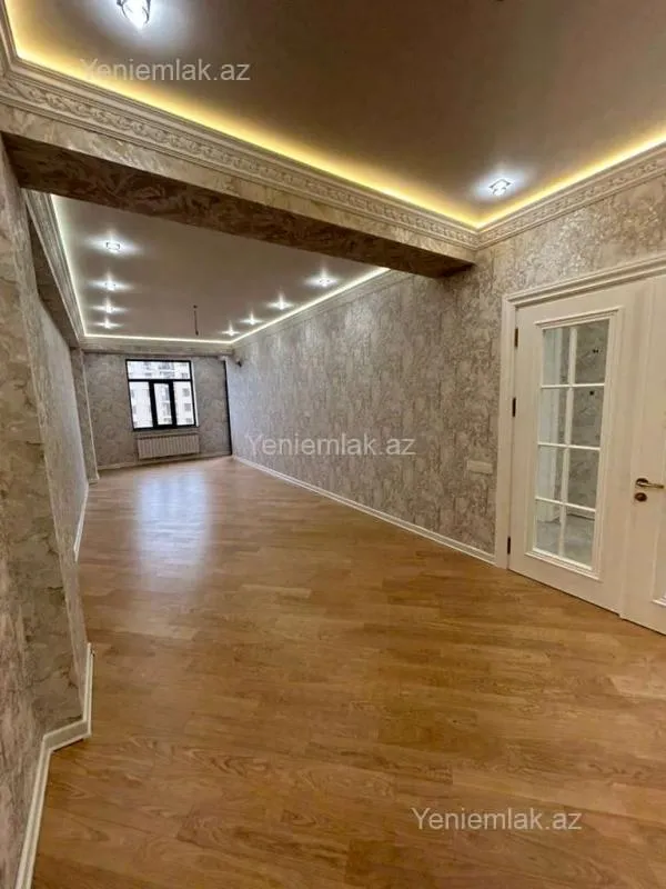Satılır 3 otaqlı yeni tikili 151 m²