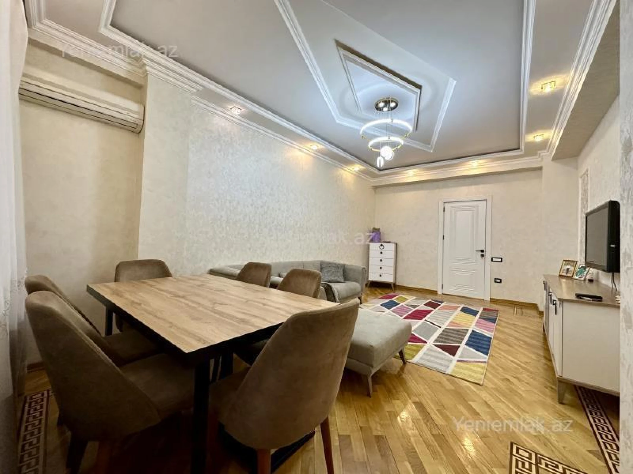 Satılır 3 otaqlı yeni tikili 90 m²