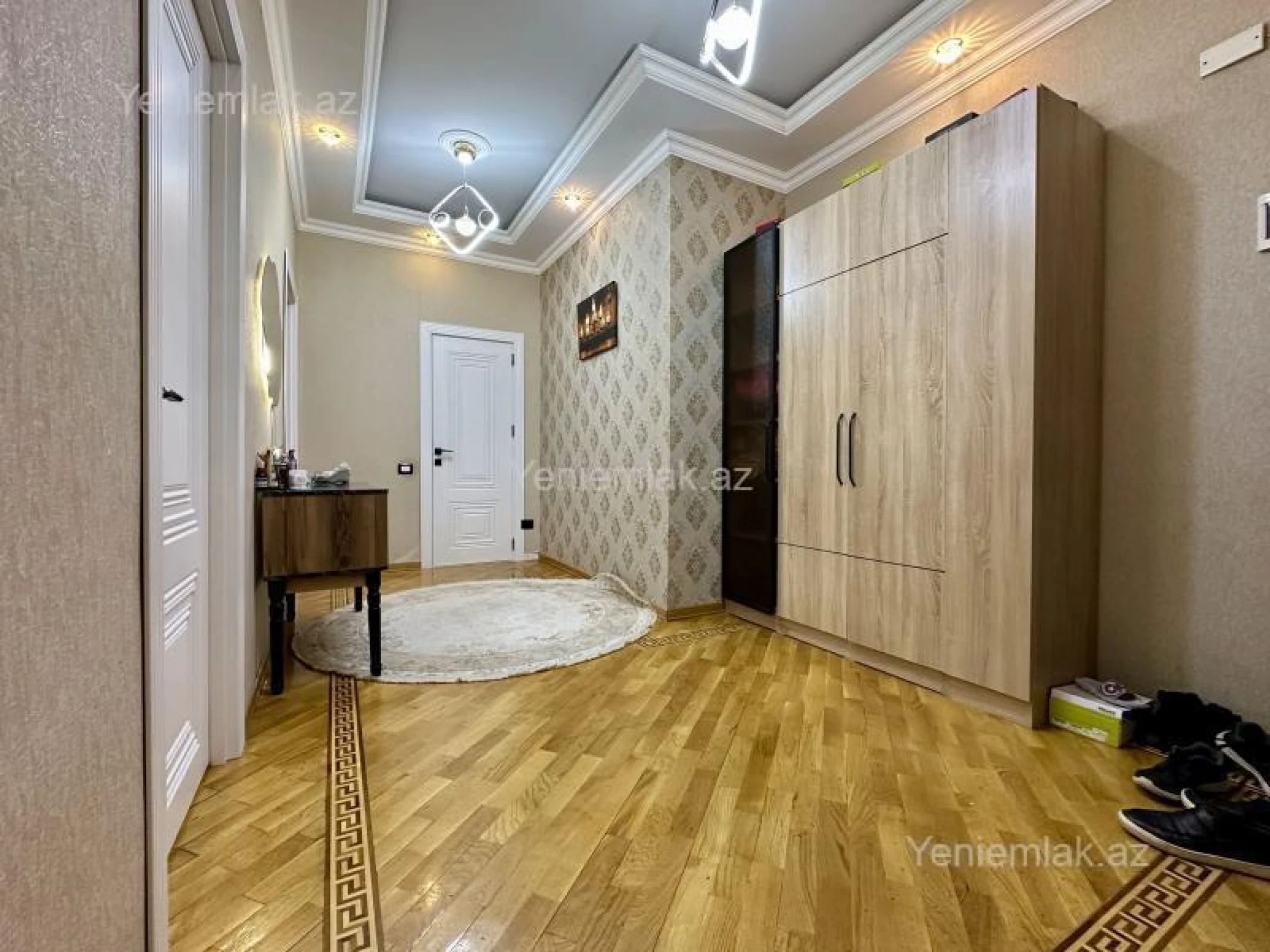 Satılır 3 otaqlı yeni tikili 90 m²