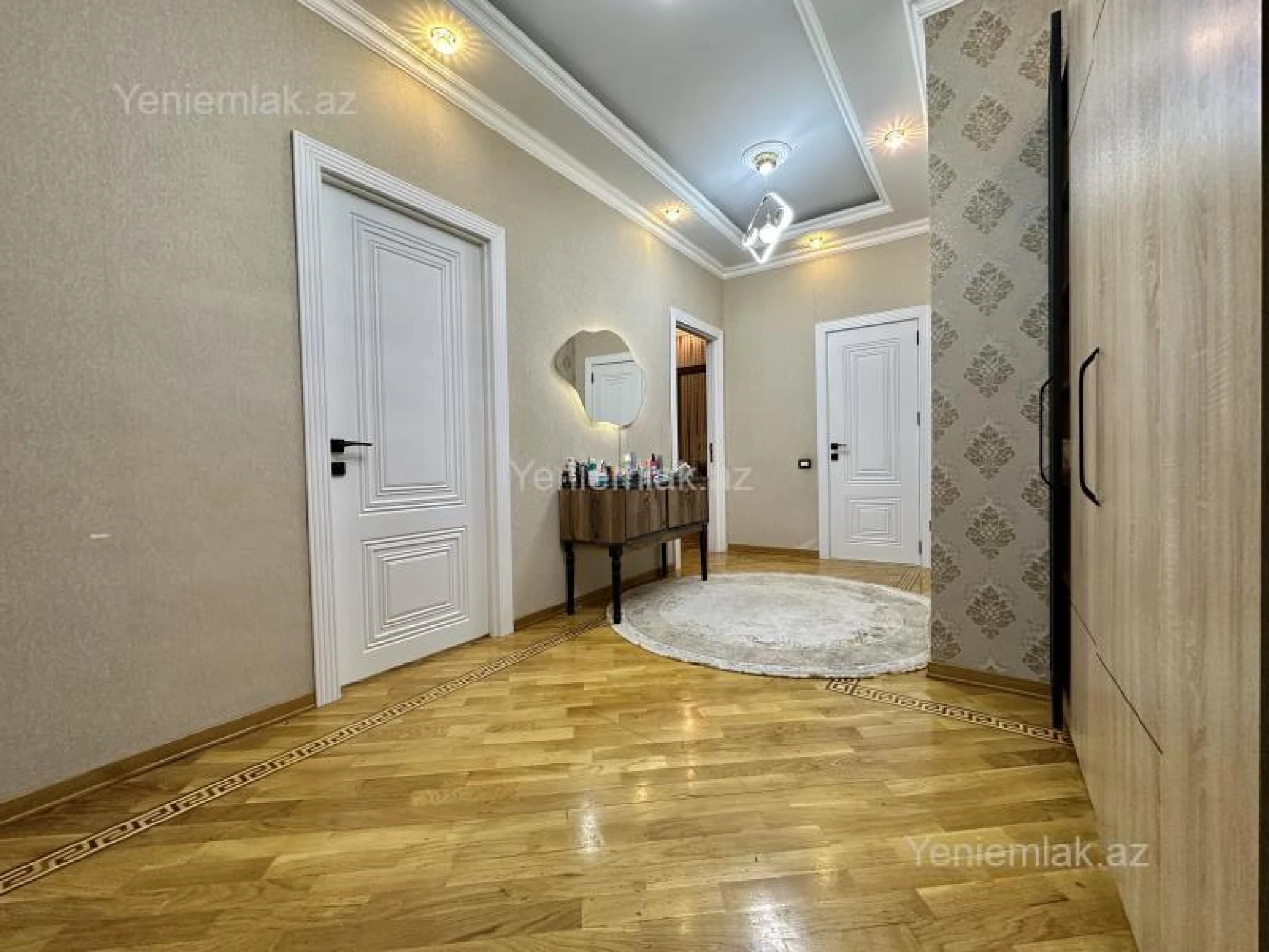 Satılır 3 otaqlı yeni tikili 90 m²