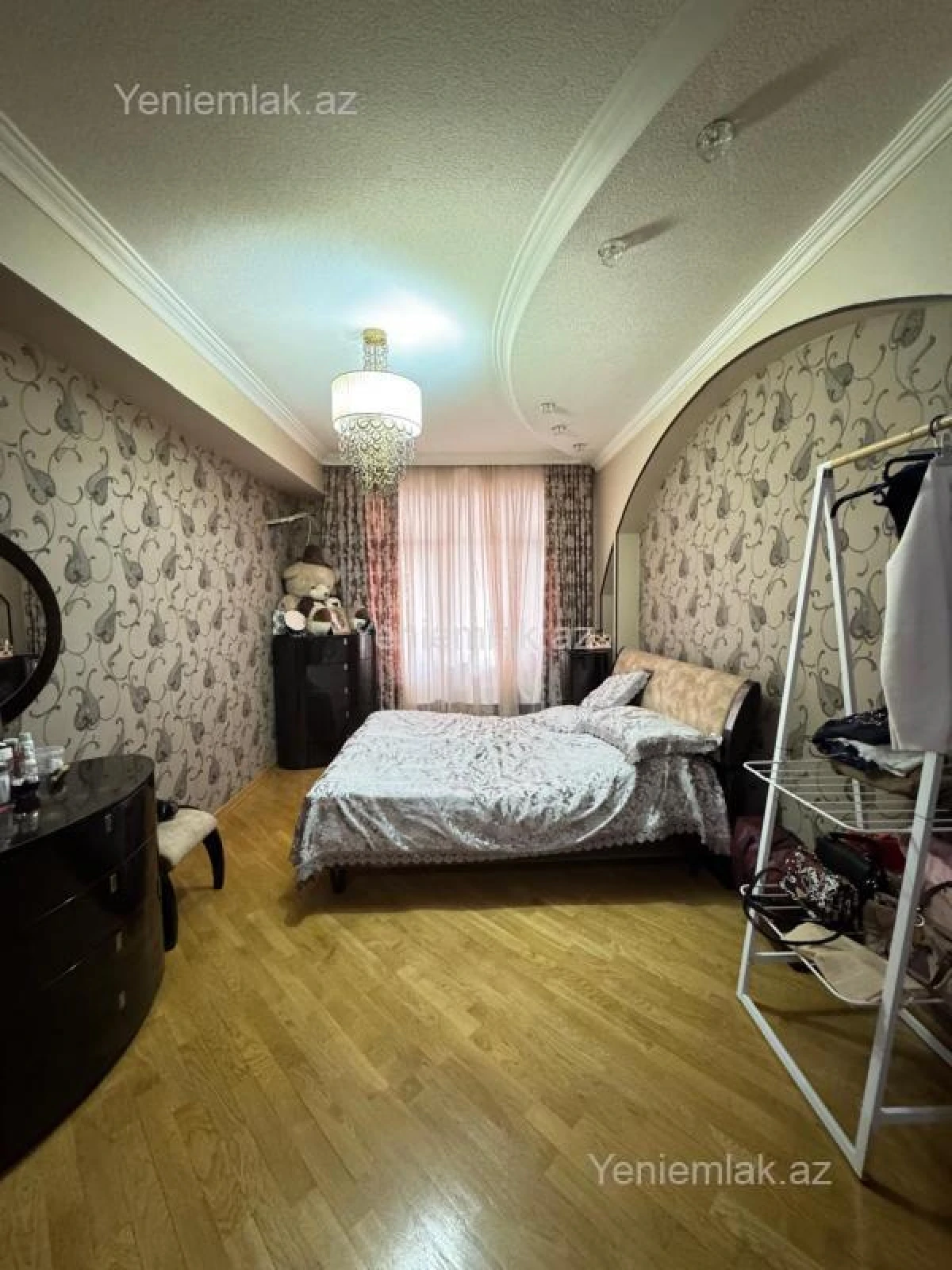 Satılır 3 otaqlı yeni tikili 134 m²