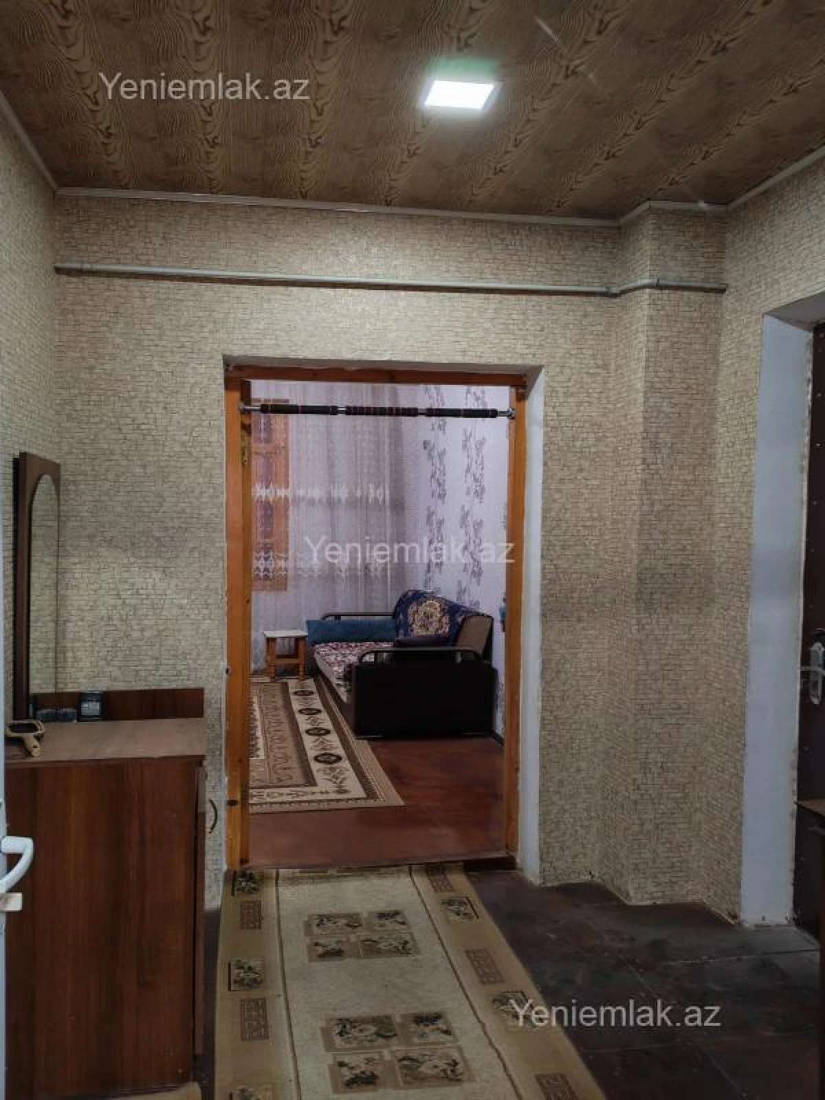 Satılır 2 otaqlı köhnə tikili 50 m²