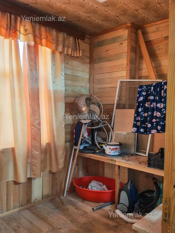 Satılır 2 otaqlı köhnə tikili 50 m²