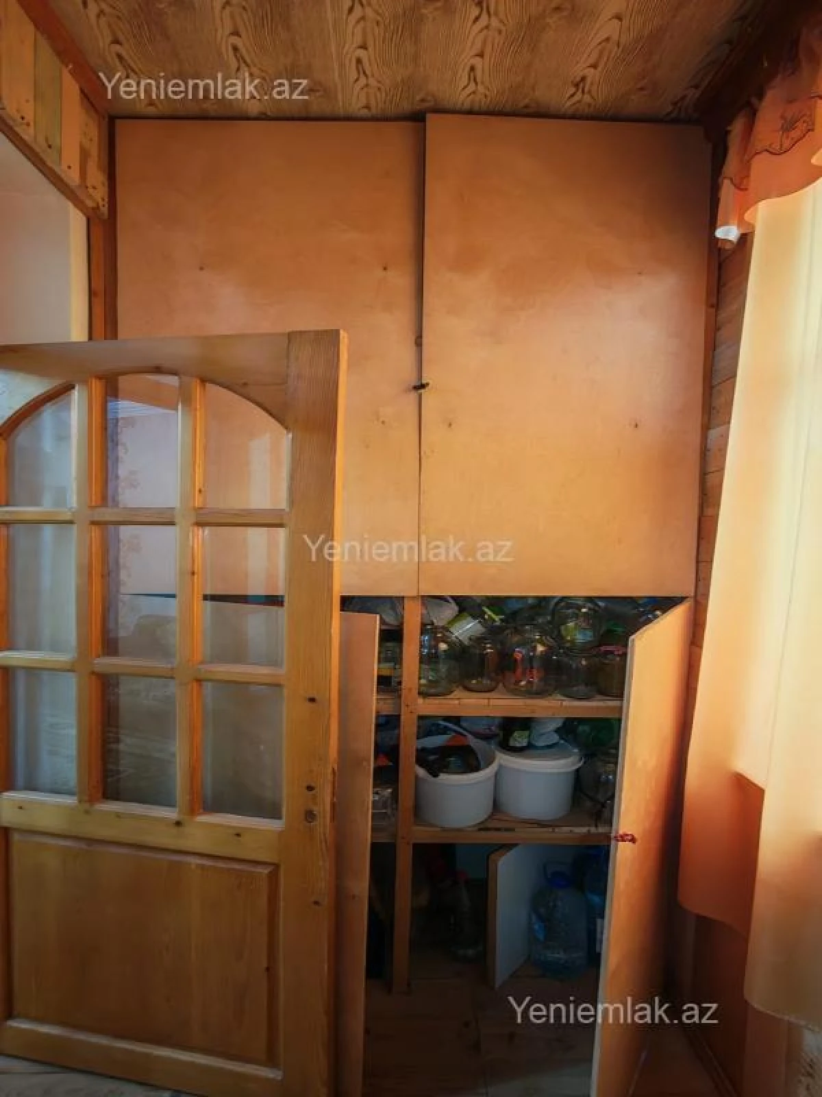 Satılır 2 otaqlı köhnə tikili 50 m²